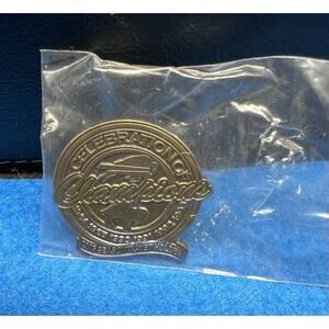 RARE 2006 Buffalo‎ Bills Season Ticket Holder Lapel Pin Unopened